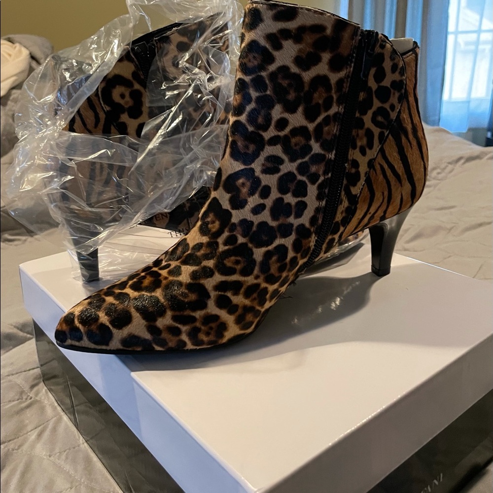 Alfani Leopard-Print Pointed Ankle Booties - Brown/Black